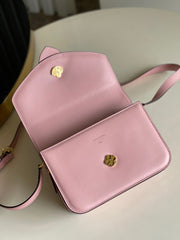 Fashion pink handbag