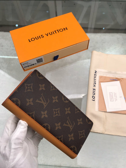 fashionable wallet