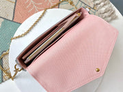 pochette white hadbag