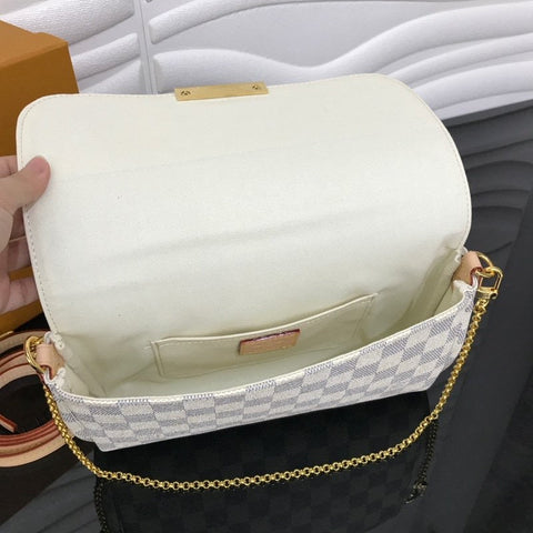 new pouch handbag