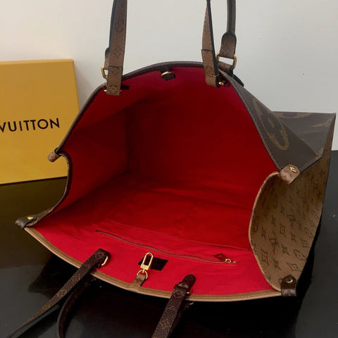 Large capacity handbag