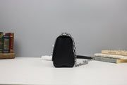 L handbag black