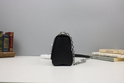 L handbag black