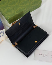 G u c c i black W19 H10 D4cm