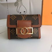 L v wallet Size:12*9.5*3.5 cm