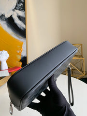 high-capacity pouch handbag