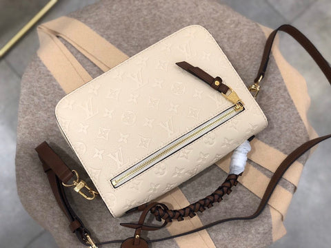 metis white handbag