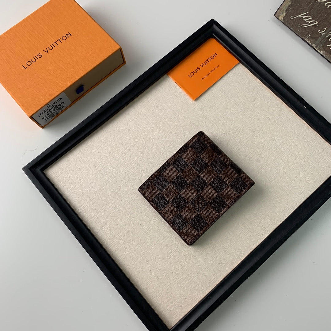 Window wallet Size:11.5*9CM