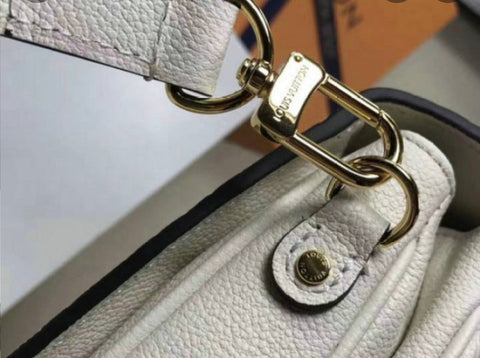 handbag pochette white