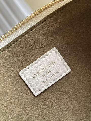 handbag new white