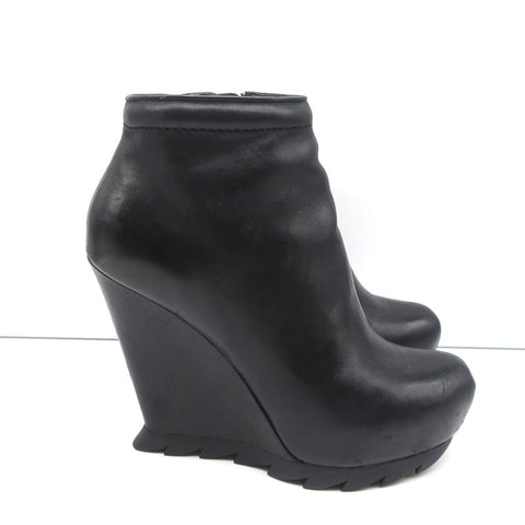 Camilla Skovgaard Saw-Sole Wedge Booties Black Leather Size 36 Ankle Boots