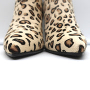 Manolo Blahnik Chelsea Booties Dildi Cream Leopard Print Calf Hair Size 38 NEW
