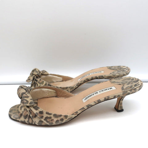 Manolo Blahnik Knot Slide Sandals Metallic Leopard Print Size 39.5 Kitten Heel