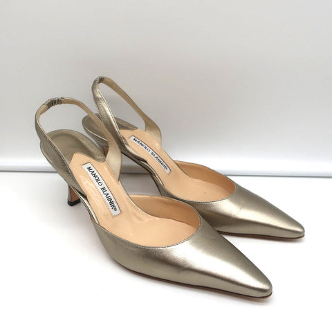 Manolo Blahnik Carolyne Slingback Pumps Gold Metallic Leather Size 38.5