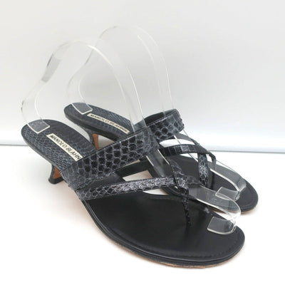 Manolo Blahnik Susa Thong Sandals Black Snakeskin Size 38.5 Kitten Heel Slides